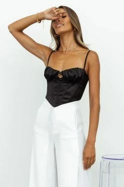 Hello Molly Sets & Co-ords So Magnetic Crop Black