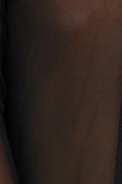 SHE IS US Mira Top Black