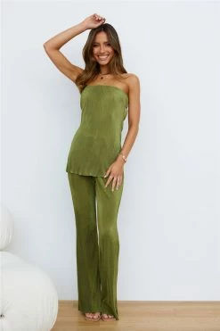 Hello Molly Cover Girl Top Olive Sets & Co-ords