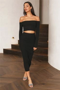 Hello Molly Sets & Co-ords Devoted To The Music Knit Crop Black