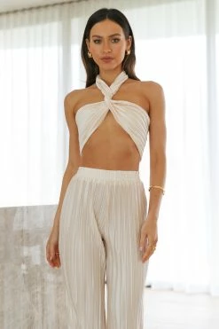 Promo π Hello Molly Set Heart Crop Cream π 15 Hello Molly Set Heart Crop Cream