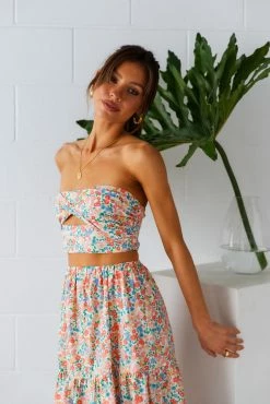 Hello Molly So Particular Crop Red