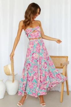 Hello Molly So Particular Crop Multi