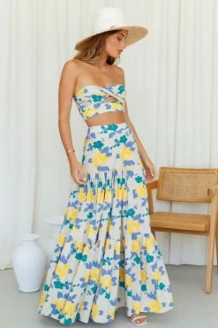 Sets & Co-ords RUNAWAY Kaitlo Top Sand Floral