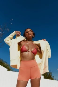 ELETTE FIT Prana Shorts Coral