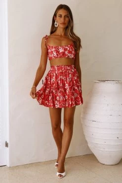 Hello Molly With You Crop Coral