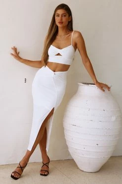 New π Hello Molly Spicy Crop White βοΈ 13 Hello Molly Spicy Crop White