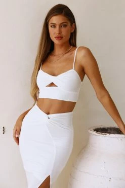 Hello Molly Spicy Crop White