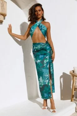 Hello Molly Need One Dance Crop Green